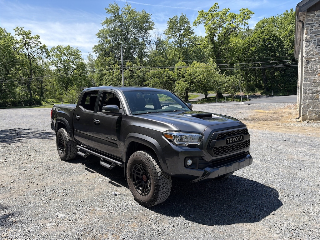Used 2017 Toyota Tacoma TRD Sport TRD Sport Double Cab 5 Bed V6 4x4 AT