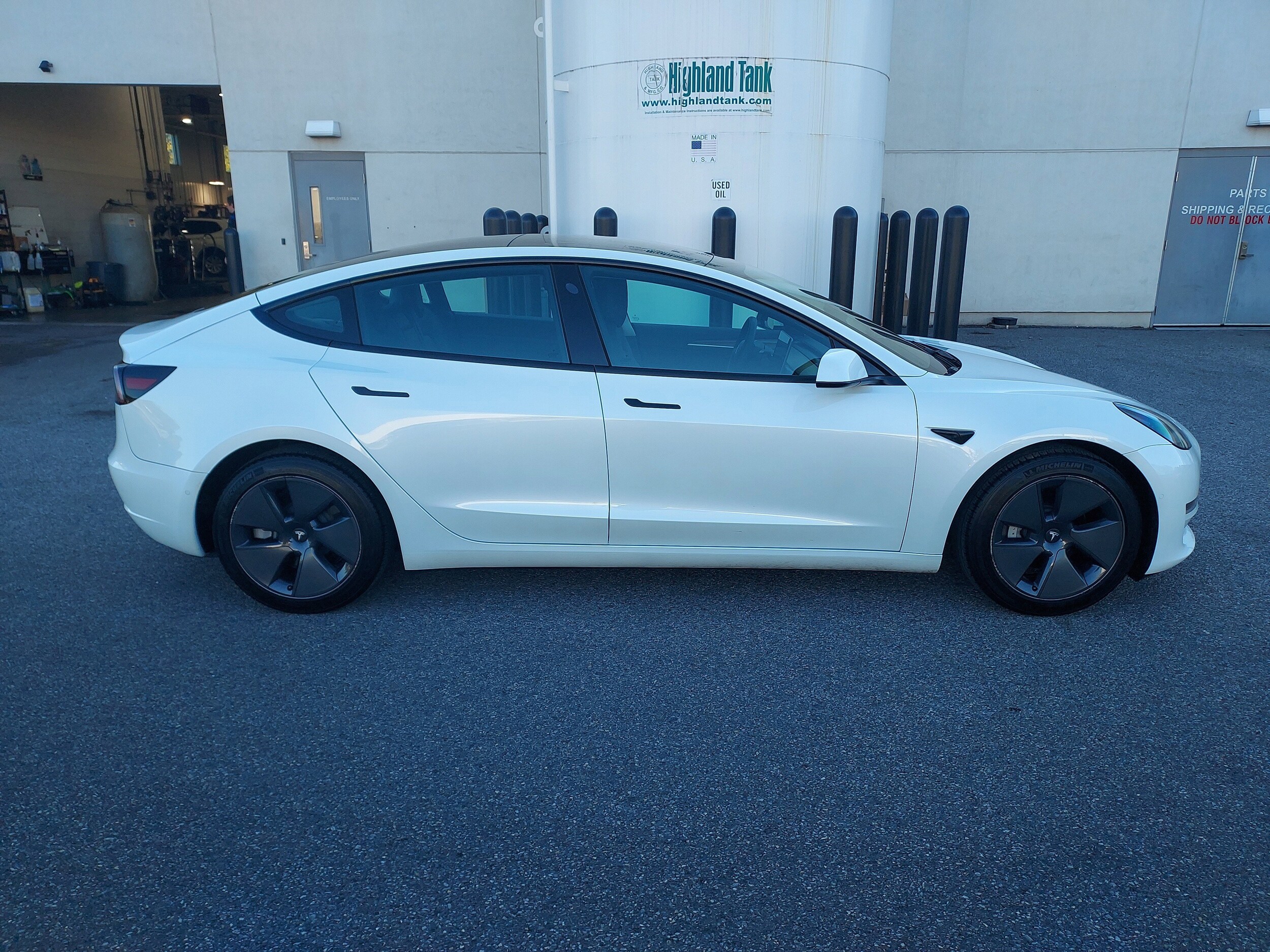 2022 Tesla Model 3 photo 4
