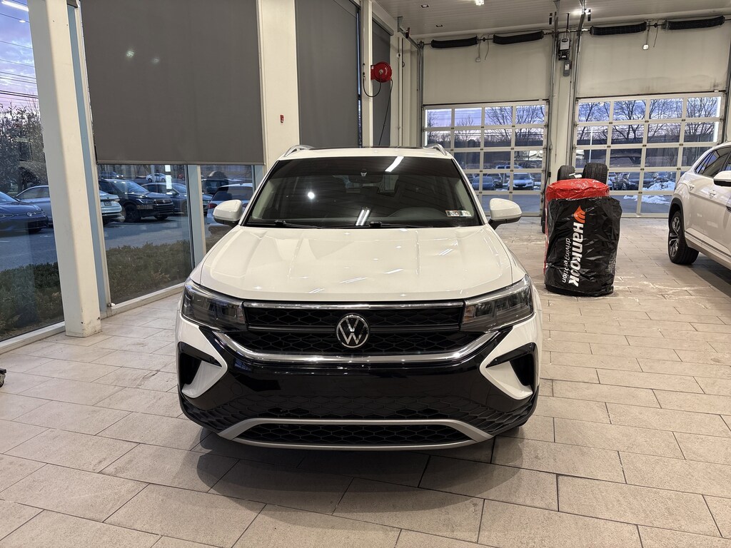 Certified 2022 Volkswagen Taos SE SE FWD