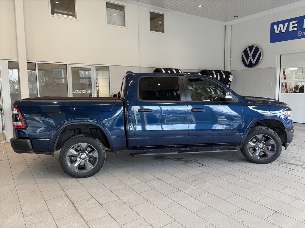 Used 2020 Ram 1500 Big Horn Big Horn 4x4 Crew Cab 57 Box