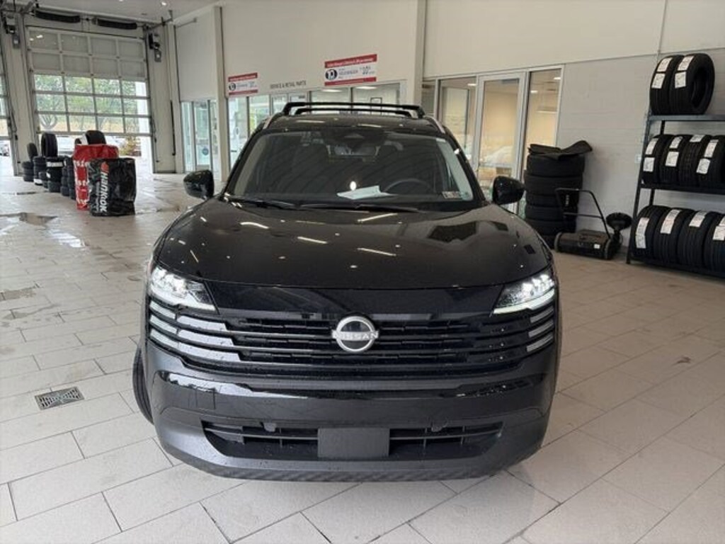 Used 2025 Nissan Kicks SV SV AWD