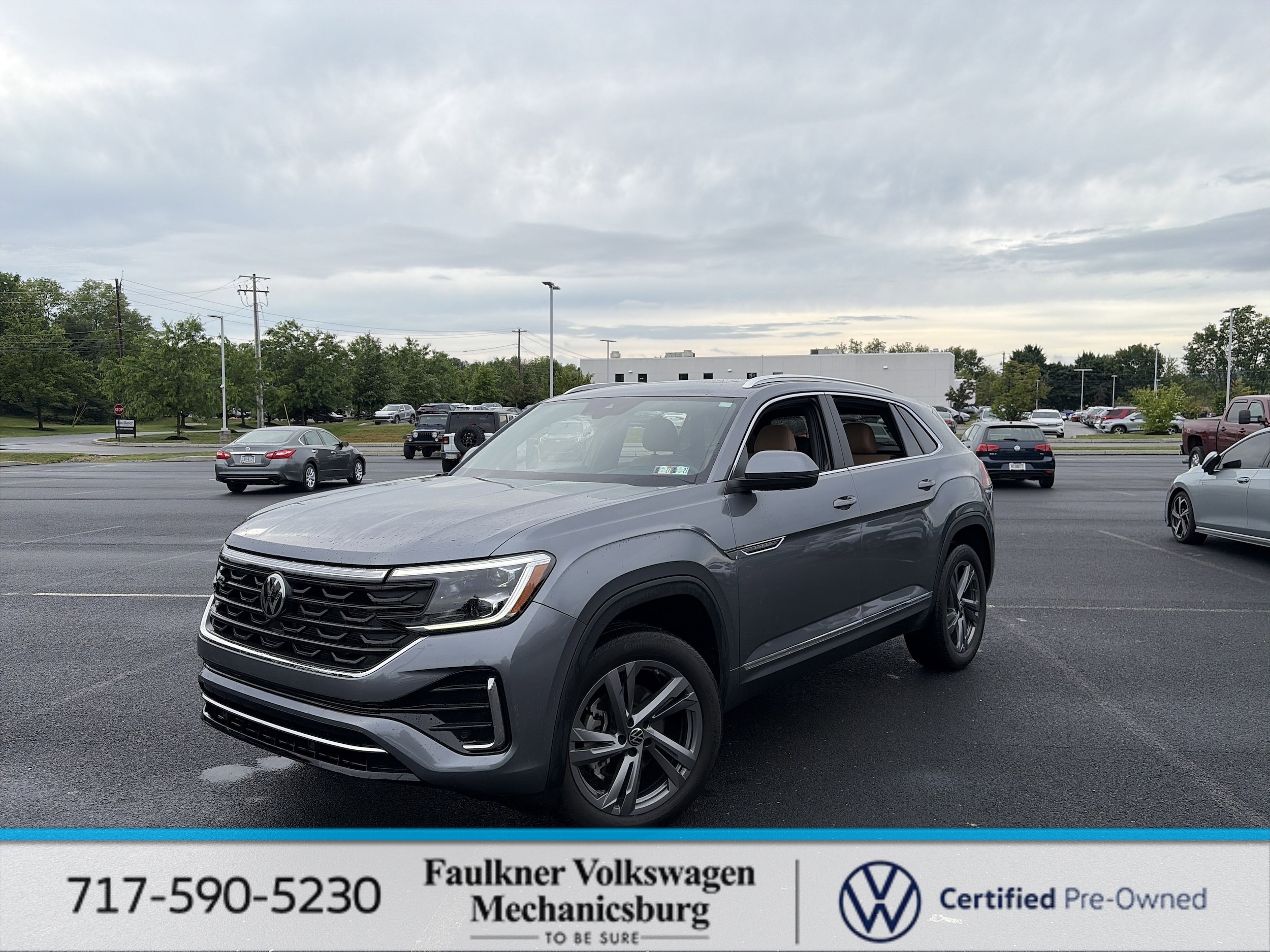2024 Volkswagen Atlas Cross Sport 2.0T SEL R-Line 4MOTION's photo
