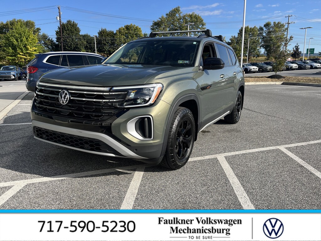 Used 2024 Volkswagen Atlas 2.0T Peak Edition SE with Technology 2.0T Peak Edition SE w/Technology 4MOTION