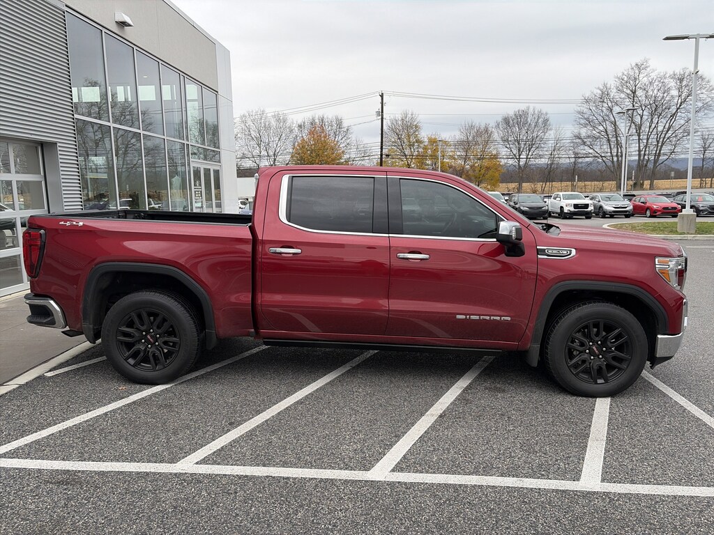 Used 2020 GMC Sierra 1500 SLT 4WD Crew Cab 147 SLT