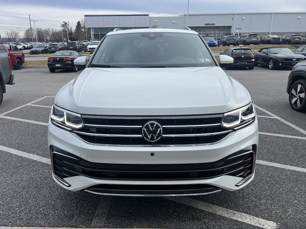 Certified 2024 Volkswagen Tiguan SEL R-Line 2.0T SEL R-Line 4MOTION