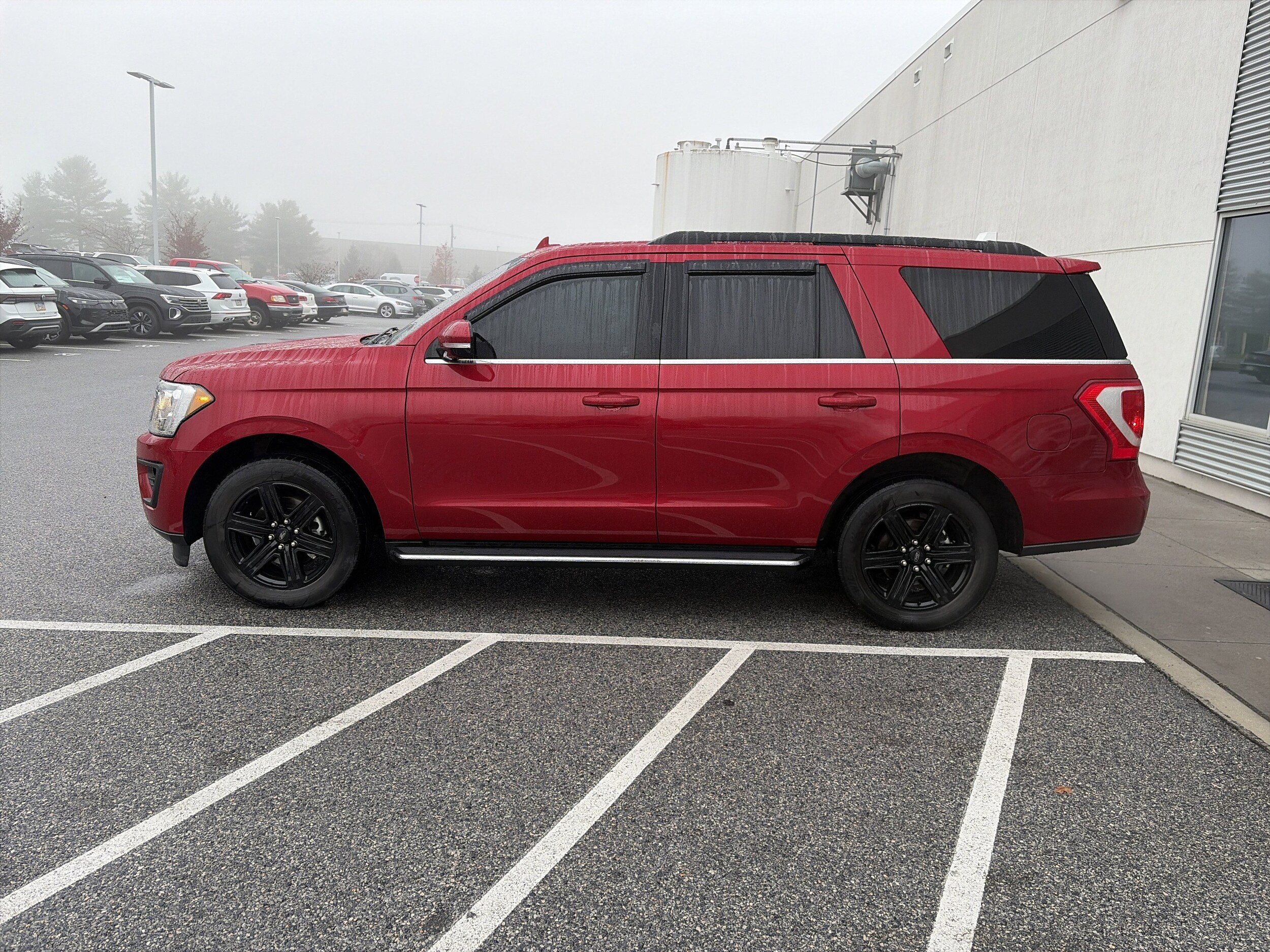 2020 Ford Expedition XLT photo 3