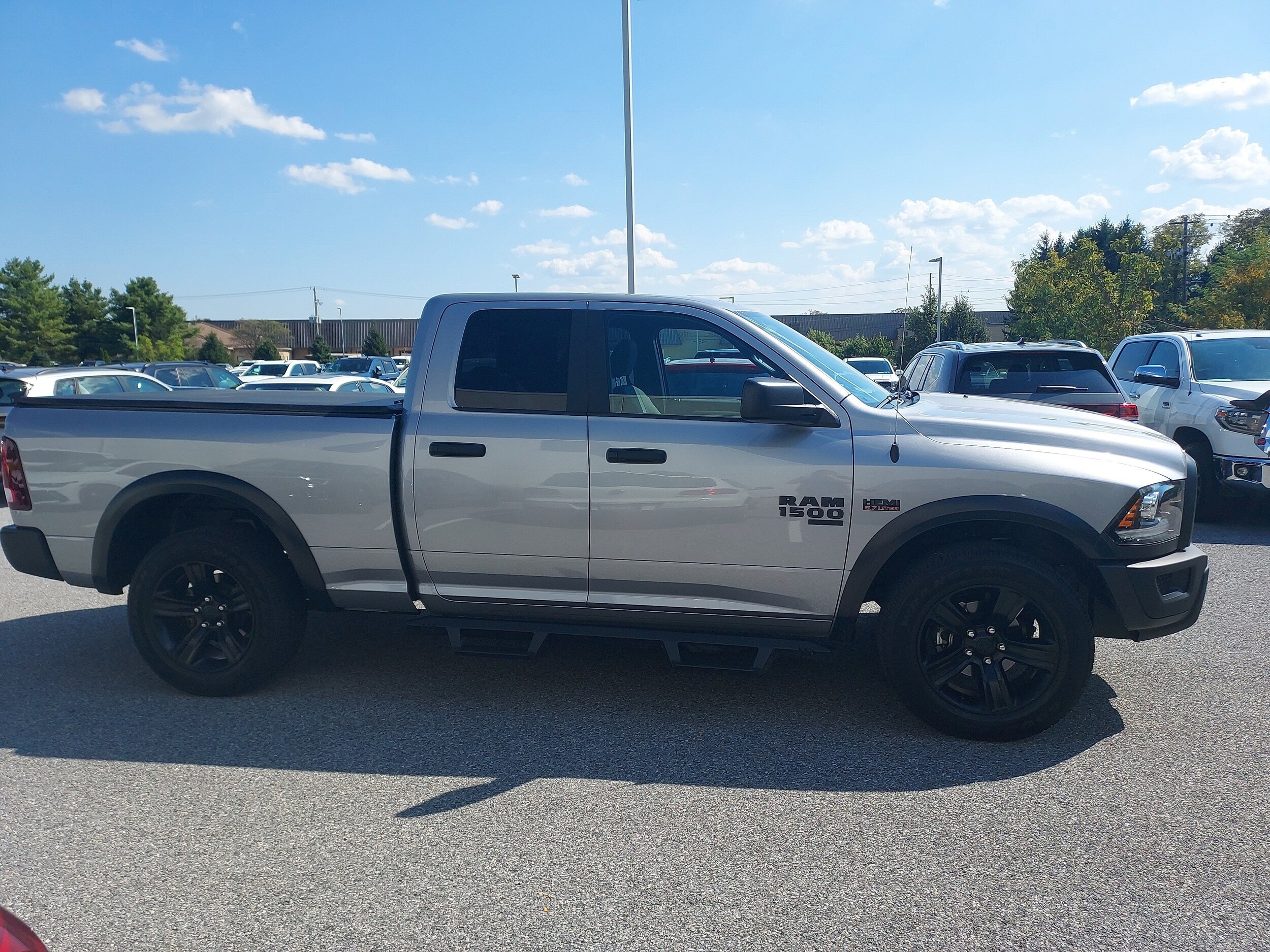 2021 Ram 1500 Classic Warlock photo 3