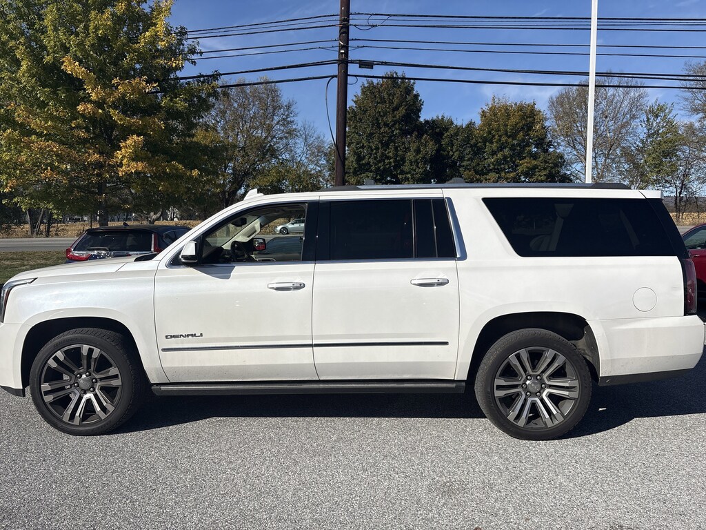 Used 2018 GMC Yukon XL Denali 4WD  Denali