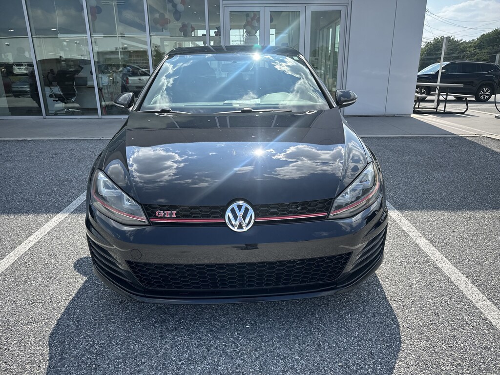 Used 2016 Volkswagen Golf GTI S w/Performance Pkg HB DSG S w/Performance Pkg