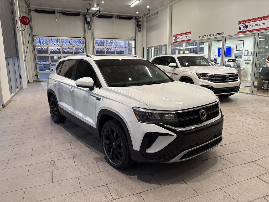 Certified 2022 Volkswagen Taos SE SE FWD