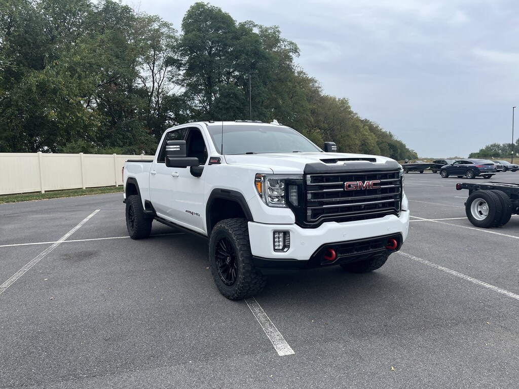 Used 2021 GMC Sierra 2500HD AT4 4WD Crew Cab 159 AT4