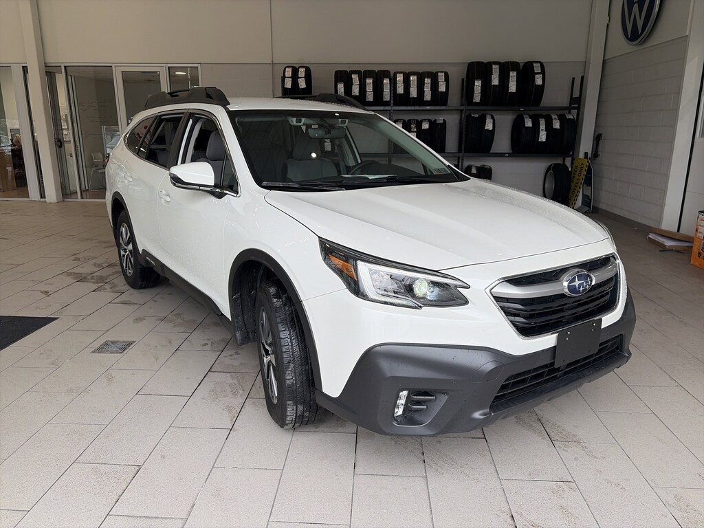 Used 2022 Subaru Outback Premium Premium CVT