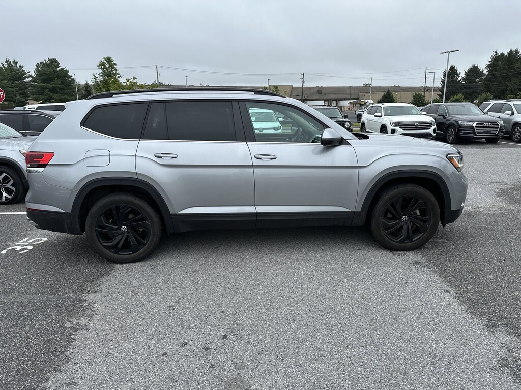 Used 2023 Volkswagen Atlas 2.0T SE w/Technology 3.6L V6 SE w/Technology 4MOTION