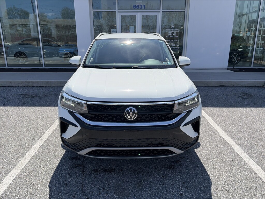 Certified 2024 Volkswagen Taos SE SE 4MOTION