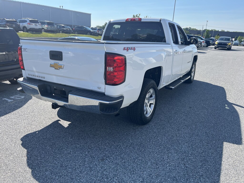 Used 2015 Chevrolet Silverado 1500 LT 4WD Double Cab 143.5 LT w/1LT