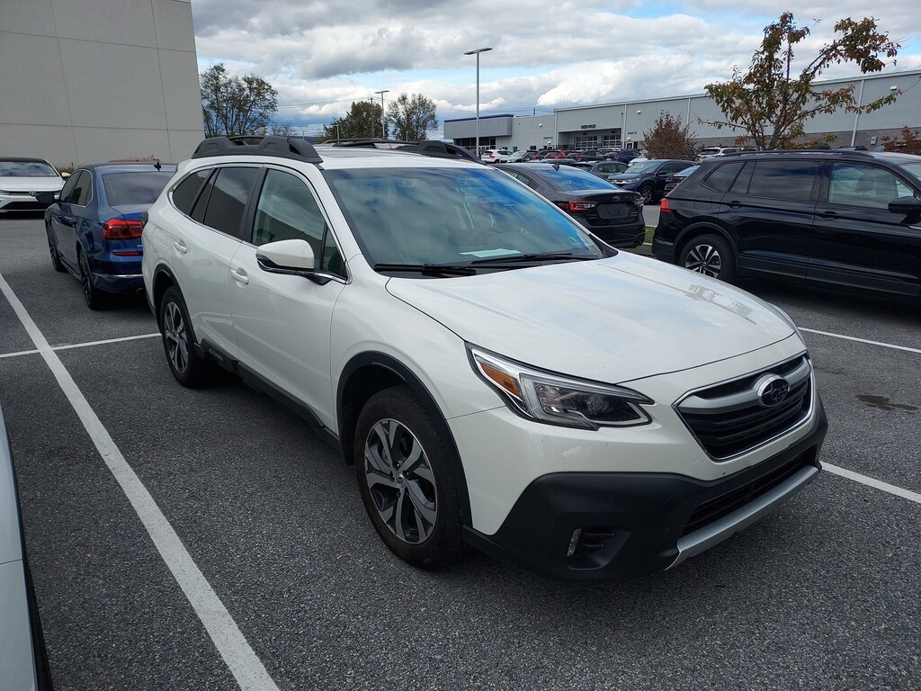Used 2022 Subaru Outback Limited Limited CVT