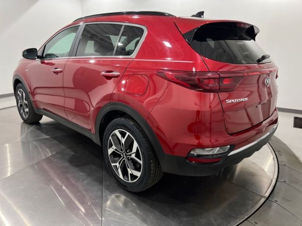 Used 2022 Kia Sportage EX SUV