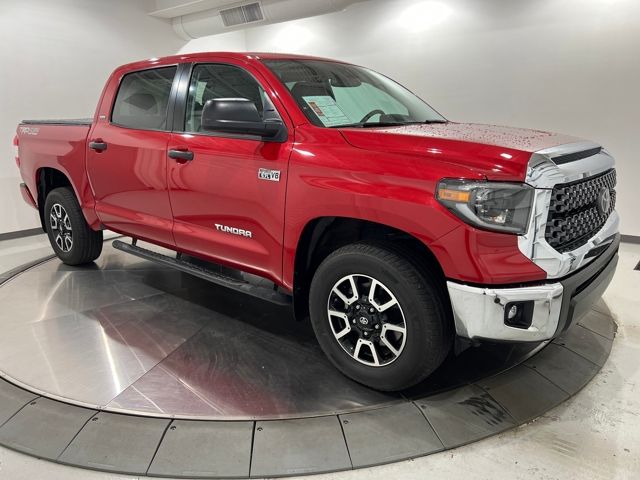 2020 Toyota Tundra SR5 CrewMax photo 4