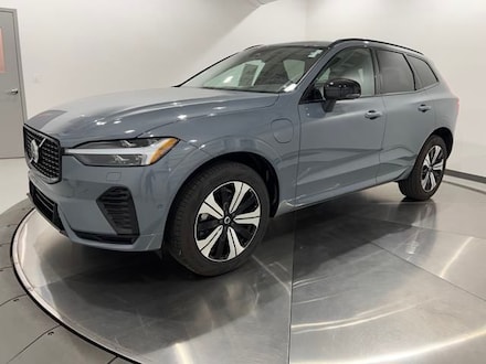 2024 Volvo XC60 plug-in hybrid T8 Plus Dark SUV
