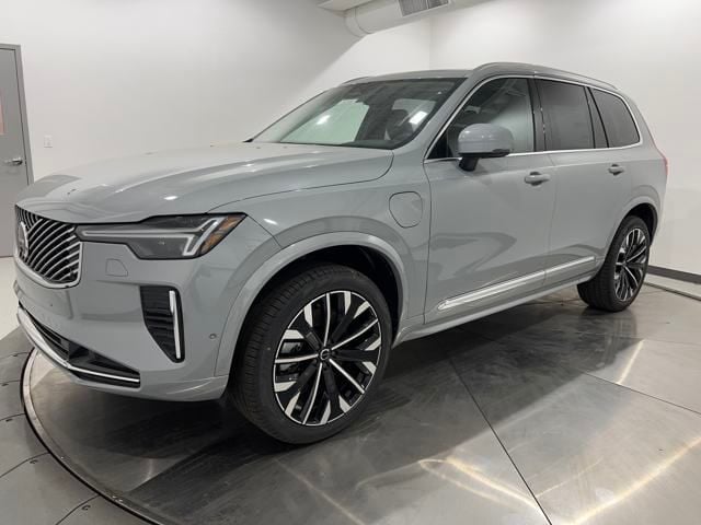 2025 Volvo XC90 plug-in hybrid T8 (2025.5) Plus 7-Seater