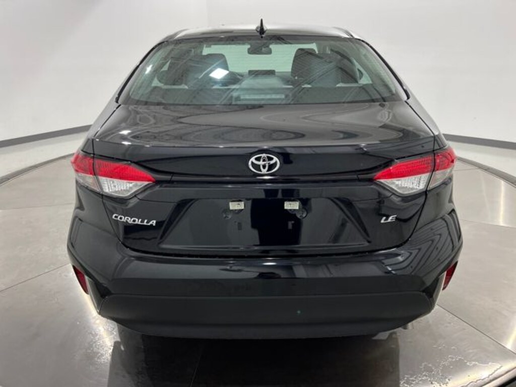 Used 2025 Toyota Corolla LE Sedan