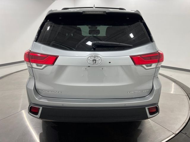 2018 Toyota Highlander Limited photo 4