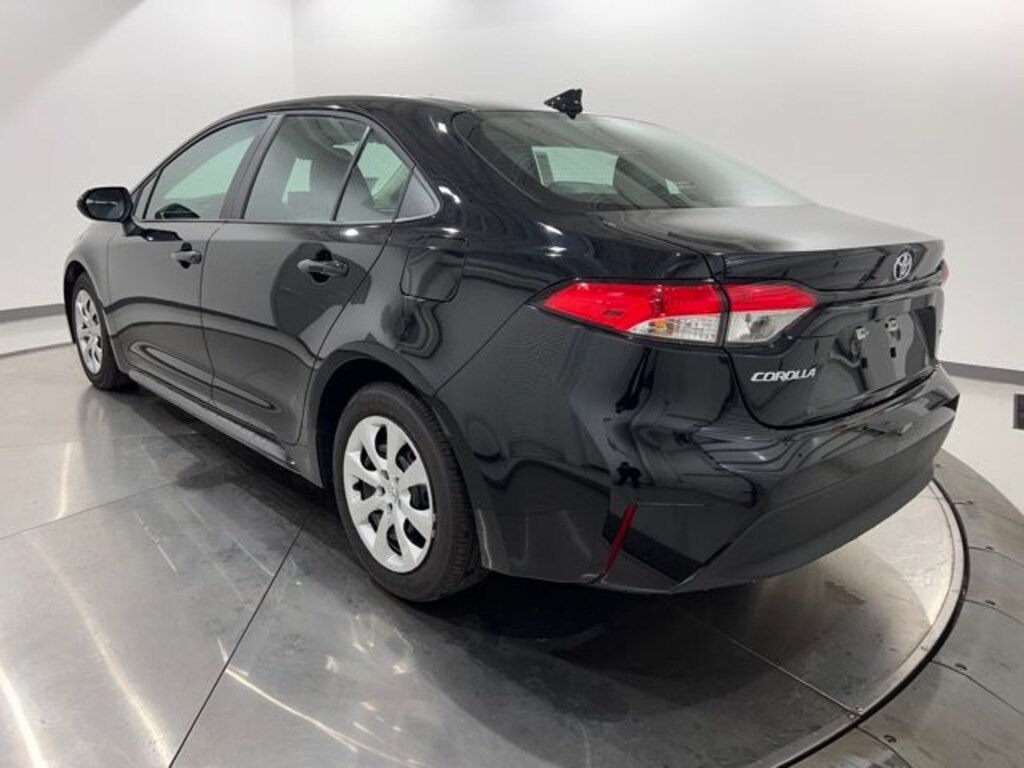 Used 2025 Toyota Corolla LE Sedan
