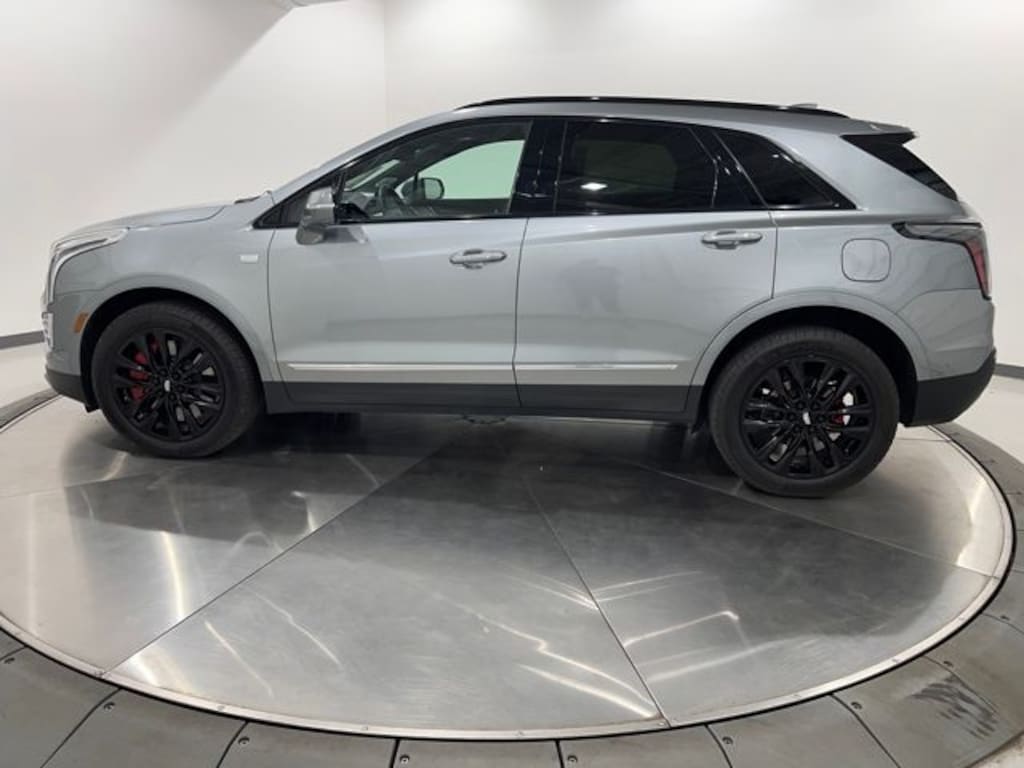 Used 2023 CADILLAC XT5 Sport SUV