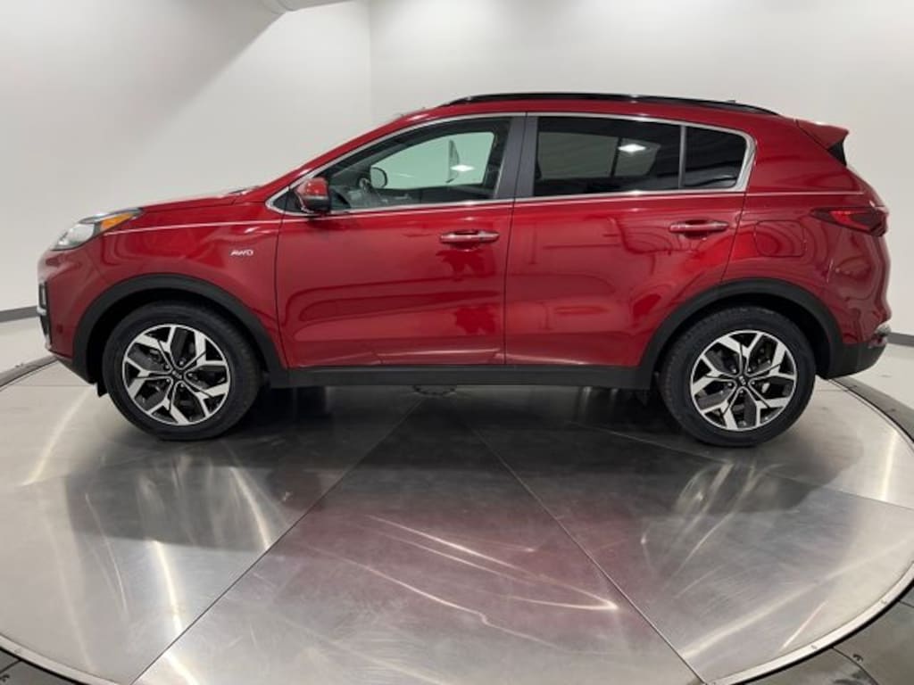 Used 2022 Kia Sportage EX SUV
