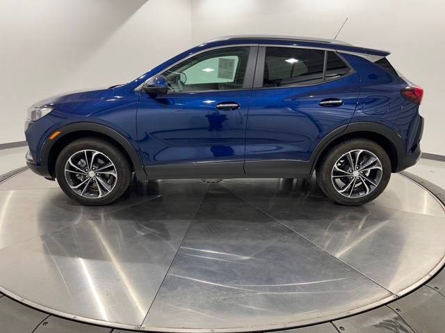 2022 Buick Encore GX Select photo 2