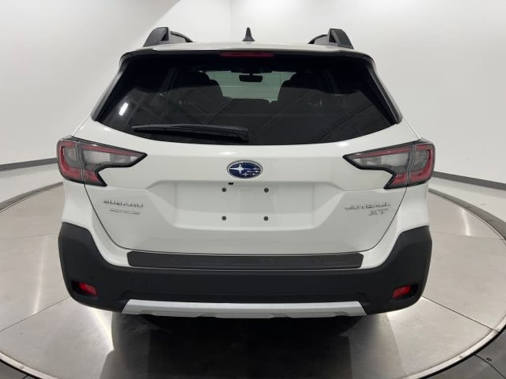 Used 2024 Subaru Outback Limited XT SUV