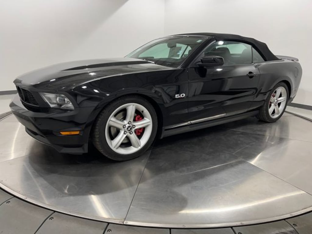 Used 2012 Ford Mustang Convertible