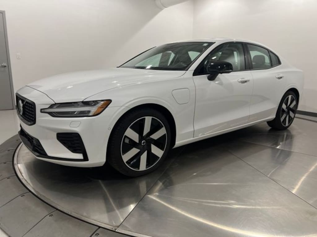 Certified 2024 Volvo S60 plug-in hybrid T8 Plus Dark Sedan