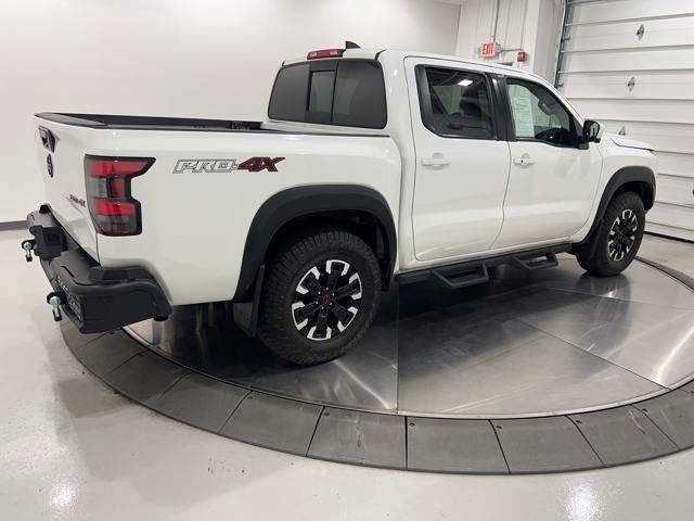 2022 Nissan Frontier PRO-4X photo 3