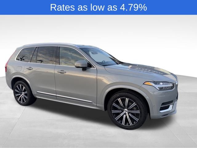 2024 Volvo XC90 Plus's photo