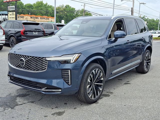 2026 Volvo XC90 Plus Black Edition photo 2