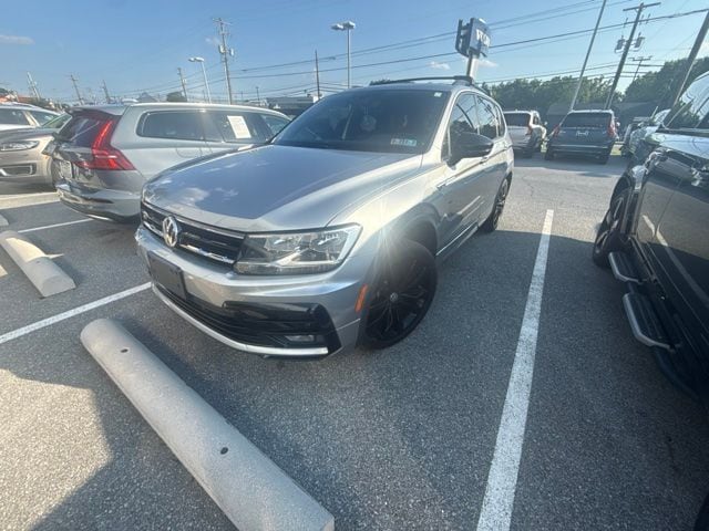 Used 2021 Volkswagen Tiguan SE R-LINE BLACK with VIN 3VV2B7AXXMM130962 for sale in East Petersburg, PA