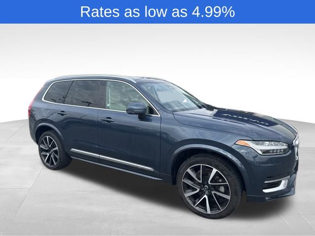 2024 Volvo XC90 Plus's photo