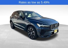 2023 Volvo XC60 B5 Plus Dark Theme SUV