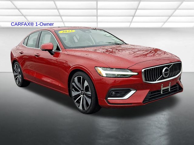 2023 Volvo S60 Sedan 