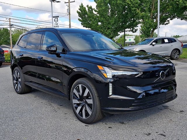 2026 Volvo EX90 Single Motor Plus 7-Seater's photo