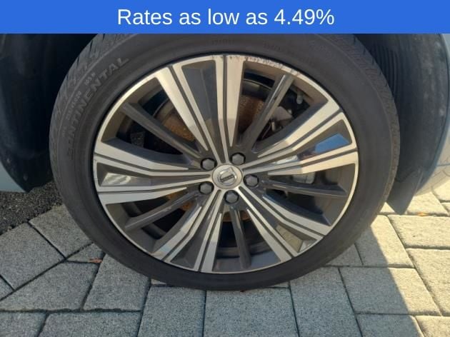 2022 Volvo XC60 Inscription photo 2