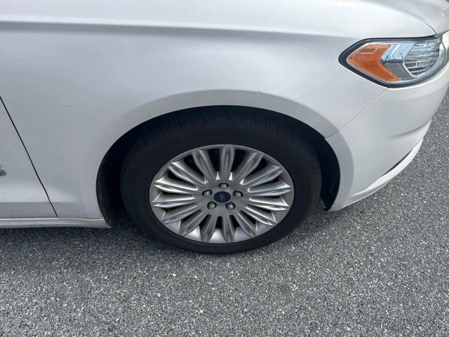 Used 2013 Ford Fusion Energi SE Luxury with VIN 3FA6P0PU6DR331983 for sale in East Petersburg, PA