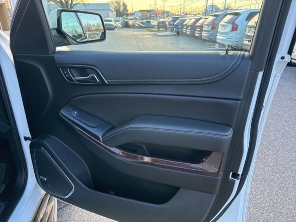 Used 2018 GMC Yukon XL SLT SUV