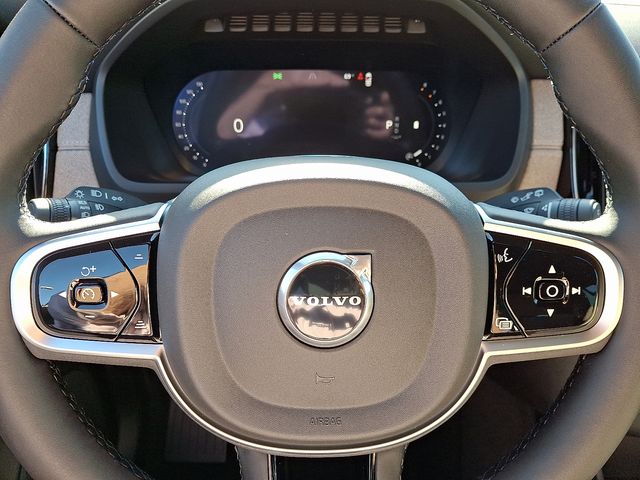2026 Volvo XC90 Plus - Photo 13