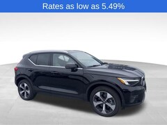 2023 Volvo XC40 B5 Plus Bright Theme SUV