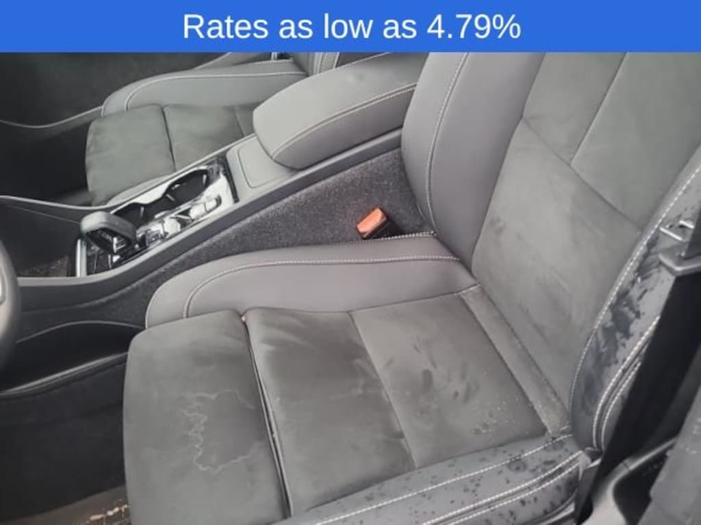 Certified 2023 Volvo XC40 B5 Plus Dark Theme SUV