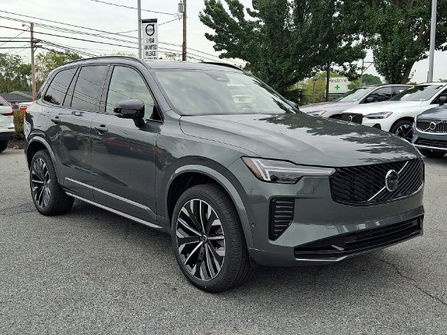 2027 Volvo XC90 B6 Ultra Dark Theme 6-Seater AWD SUV
