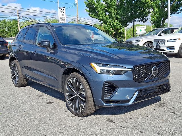 2026 Volvo XC60 T8 Ultra Dark AWD's photo