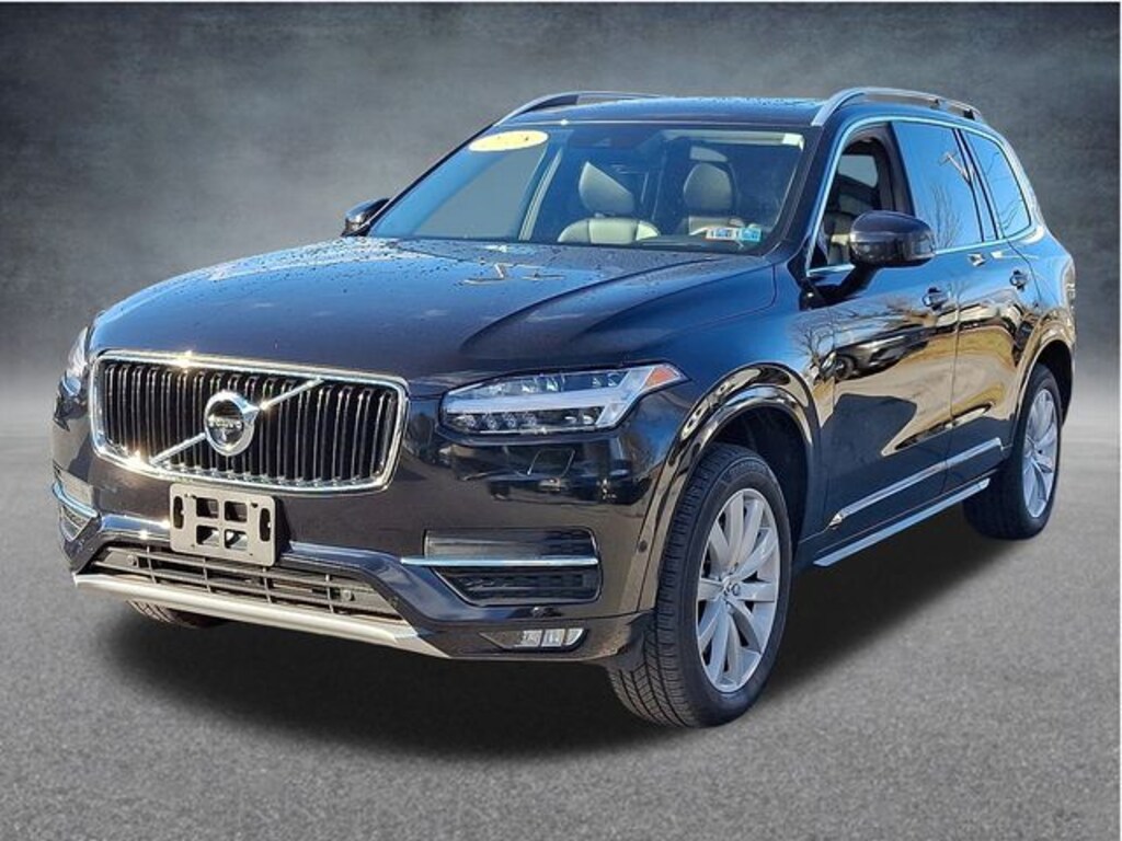 Used 2018 Volvo XC90 T6 Momentum SUV